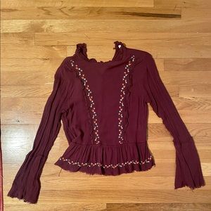 Melrose and Market  top for sale - ✅worn with care- ✅ 15$🔴 Size small, burgundy